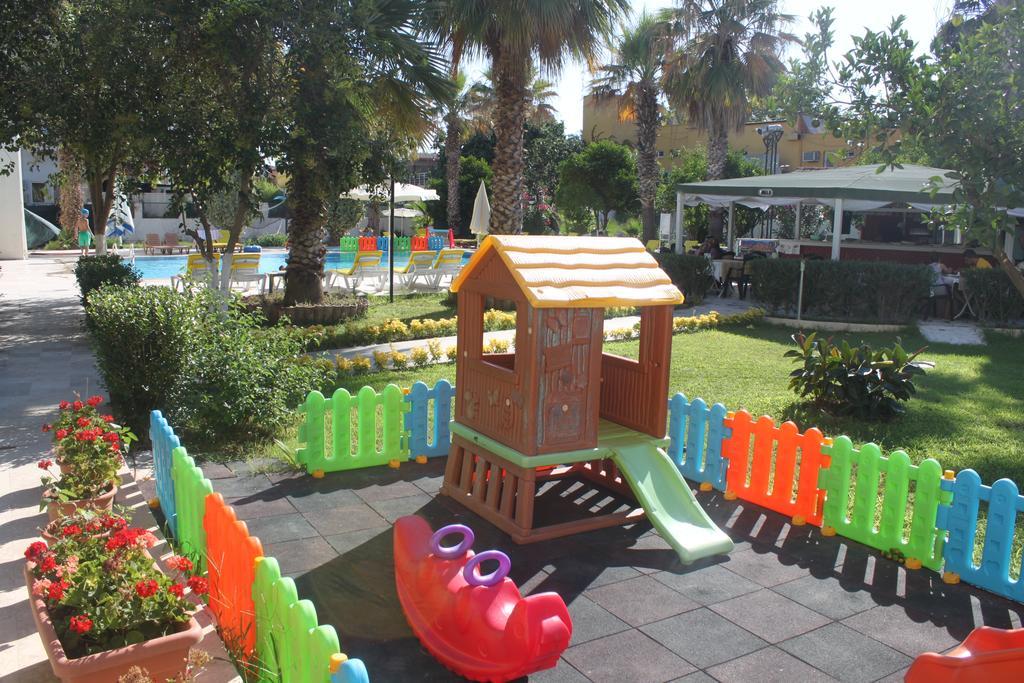 Twins Hotel Kiris Exterior foto