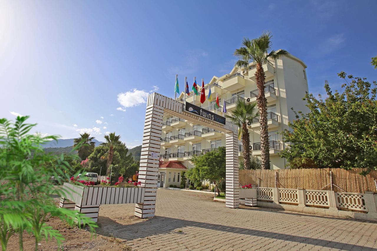 Twins Hotel Kiris Exterior foto